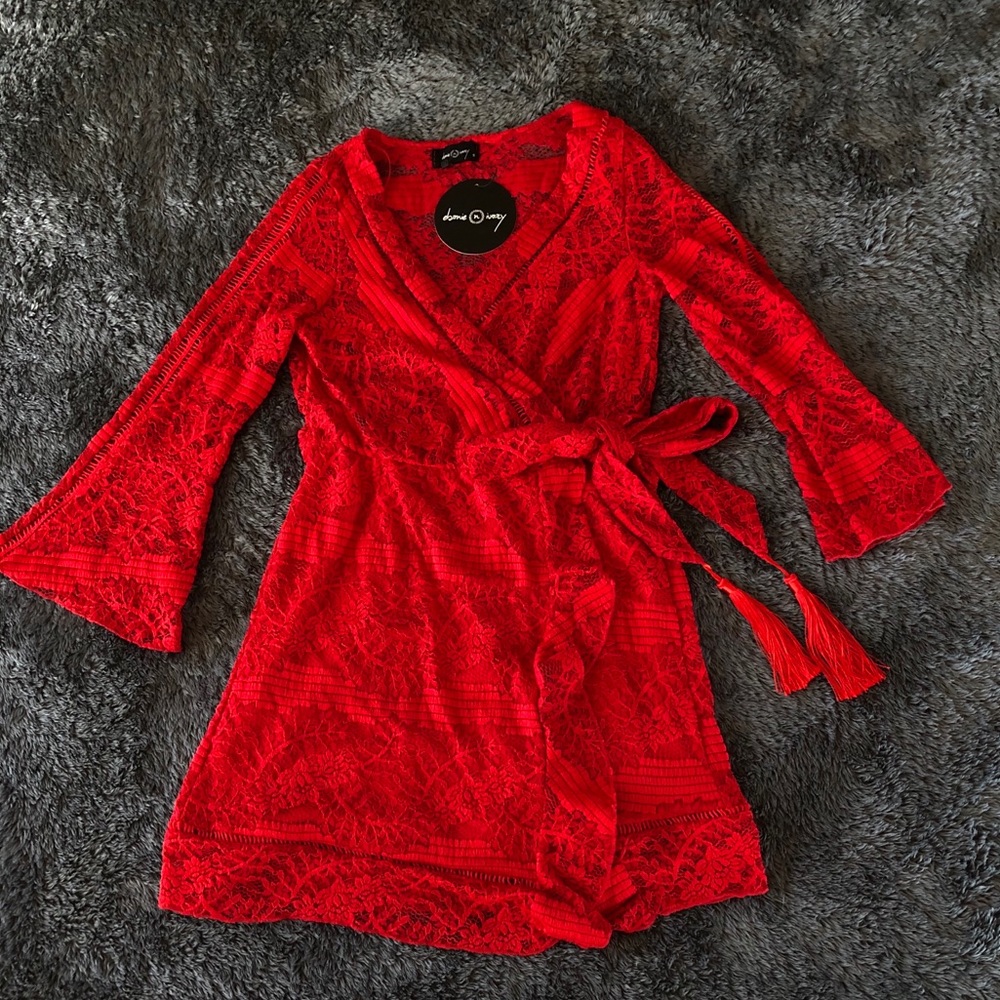 Dress - Picture 7 of 7